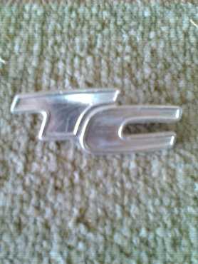 Truimph 2500 Chicane  TC badge