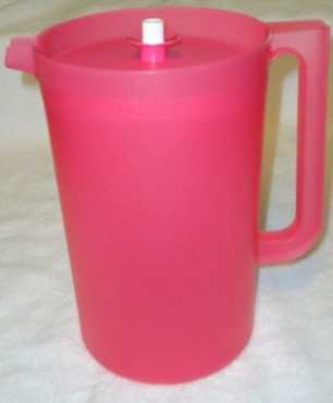 Tupperware jug