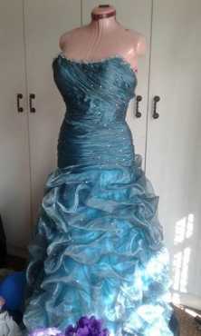 Turquoise sleeveless Dress