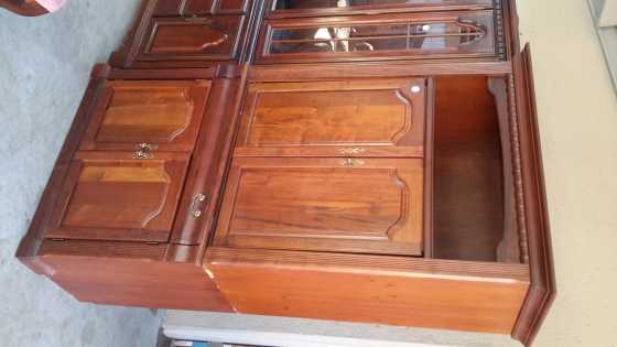 TV cabinet