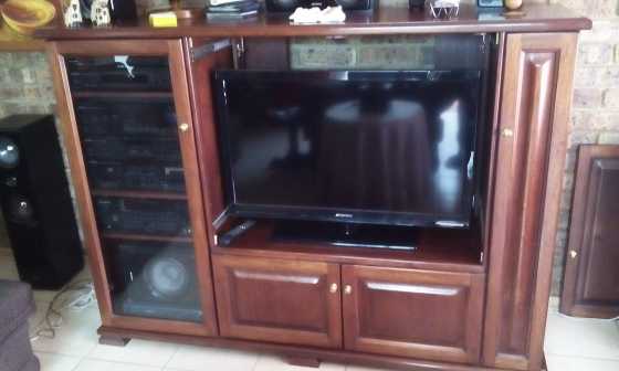 TV Cabinet