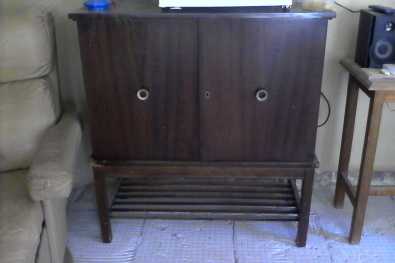 TV CABINET.