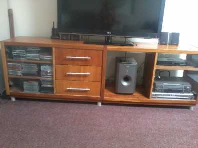 TV Cabinet in Excellent Condition