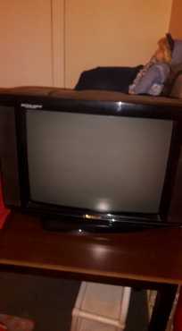 Tv te koop. Het net nie remote nie