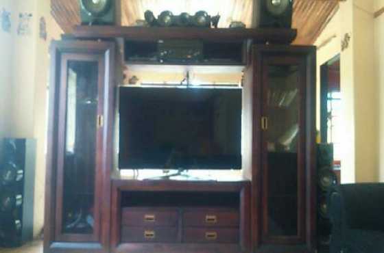 TV wall unit