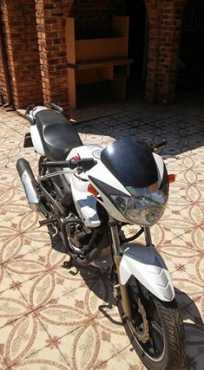 TVS RTR 180cc Bike