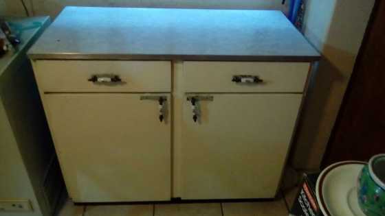 TWIN CABINET KITCHEN CUPBOARD