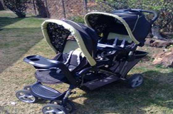 Twin pram