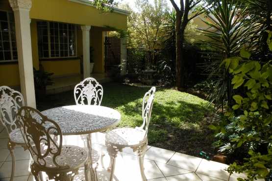 Two-bedroomed executive garden cottage in Sandton