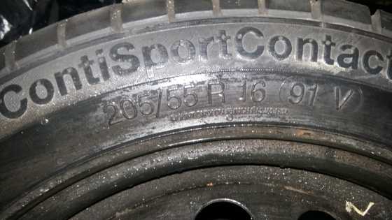 Tyre and rim