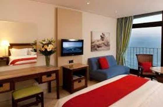 Umhlanga sands 18-25 Feb 4 Slp R 6999