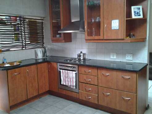 Unfurnised accommodation in neat and clean share house The Reeds Available immediately