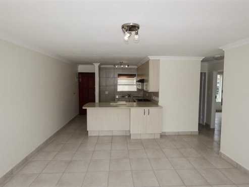 Unique 2 Bedroom 1 Bathroom Immaculate Apartment in Sandton.