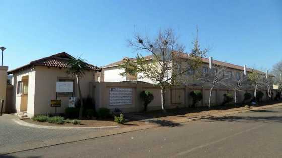 Unit To Rent  San Jacinto Complex - Clarement Pta