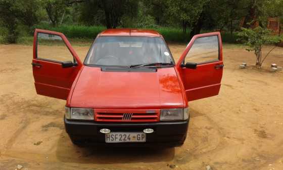 uno fiat 1400 (2004 model)