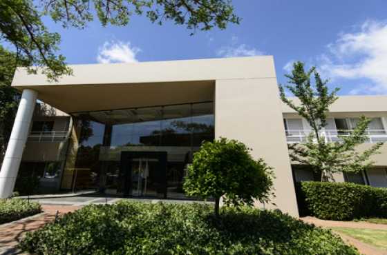 UP-MARKET OFFICES FULLY FURNISHED TO LET WOODMEAD