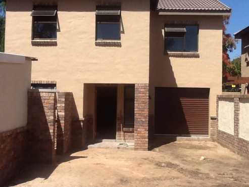 Upmarked 3 bedroom townhouse