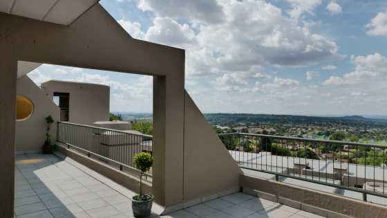 Upmarket apartment with breath-taking views for Sale
