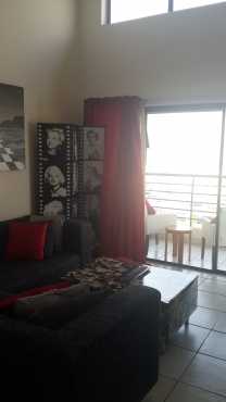 UPMARKET APARTMENT WITHIN WALKING DISTANCE FROM GREENSTONE MALL