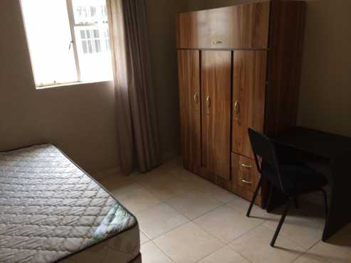 Upmarket student accommodation within 500meters of UJ Kingsway campus