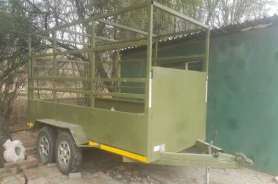 Urgent livestock trailer for sale