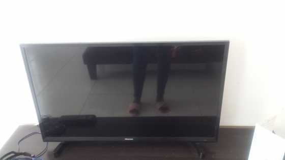 Urgent sale-1 month old 32quot hisense tv in vornavalley