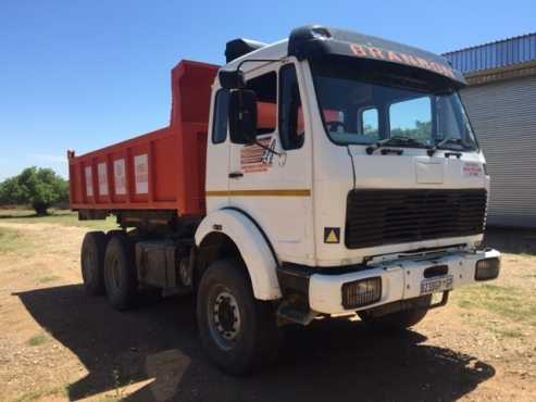 urgent Sale  V - Series 2633 Tipper