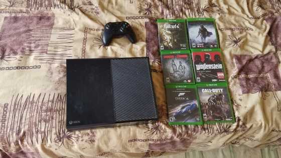 URGENT Xbox one with 8 games