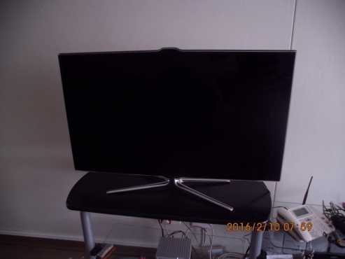 USED SAMSUNG SMART TV - LED at R8000.00 (Negotiable) SAVE R7000.00