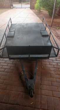 Utility trailer 2.4m x 1.6m x 0.3m (sides)