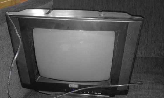 UTSAV 37cm Box TV for sale.