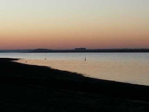 VAAL DAM - BEAUTIFUL WATER FRONT VAAL DAM STAND