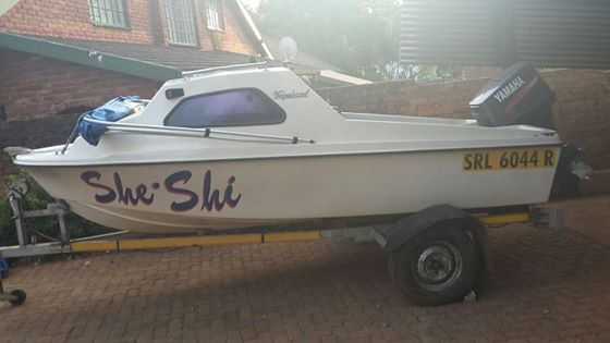 Vegabond cabin cruiser. 85 Yamaha TT. RWC