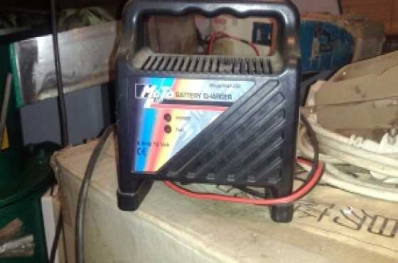 Vehicle battery charger