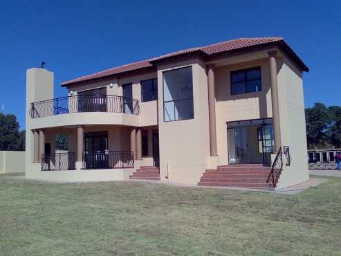 Very beautiful 3 bedroom double story with great view over mountains outside Krugersdorp