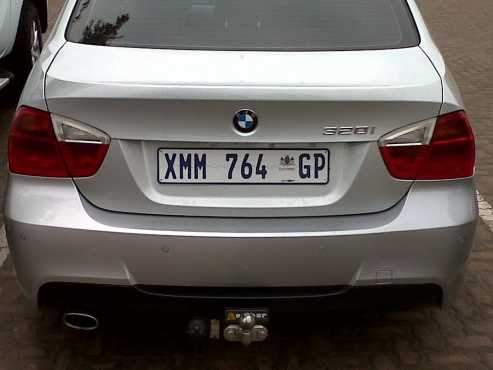 VERY CLEAN BMW 2008 MODEL E.90 SPORT 320i with Sunroof