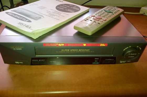 VHS EN BOX TAPES TE KOOP