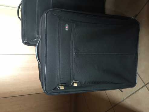 Victorinox swiss army suitcases