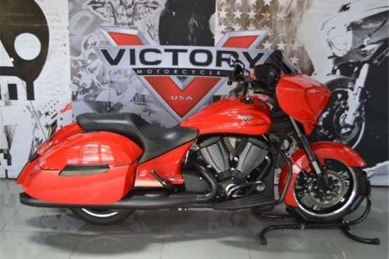 Victory Cross Country Street 106Ci