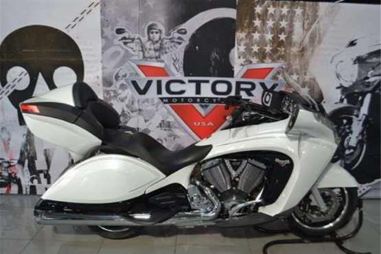 Victory Vision Tour 106Ci