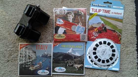 ViewMaster viewer and reels (Sawyers Vintage 1950039s)