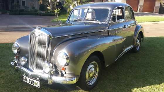 Vintage cars to rent