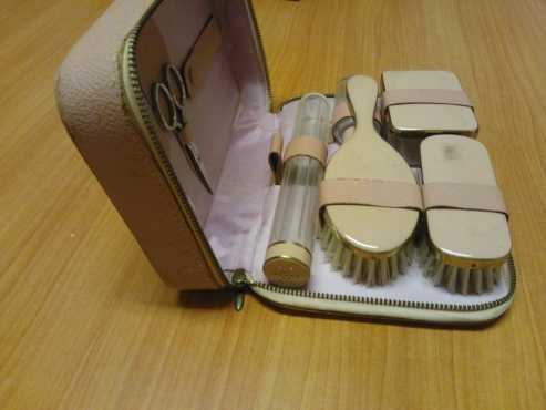 Vintage cosmetic case