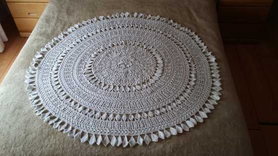 Vintage Crochet Camilla table cloth