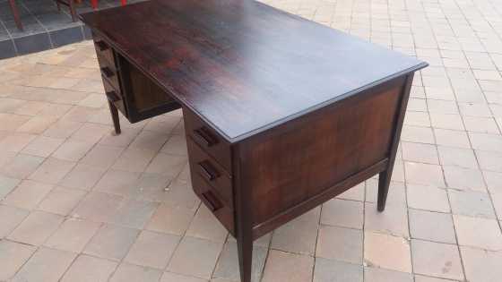 Vintage  patrys wood desks