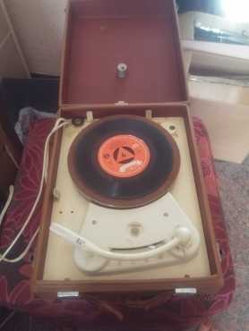 Vintage Phillips Turntable for Sale (charming box design)