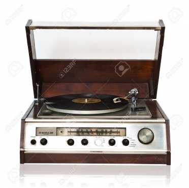 Vintage Record Player,or retro equivalent, wanted.