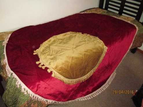 Vintage VELVET THROWS- BIG RED amp SMALL GOLDEN