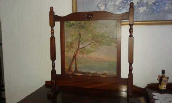 Vintage Wood Screen with oil painting