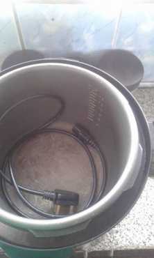 Voedsel verwerker en pressure cooker